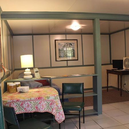 The Gables Yungaburra Bed and Breakfast Habitación foto